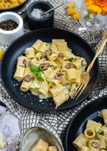 Lade das Bild in den Galerie-Viewer, Koche mit Leidenschaft (Buch)