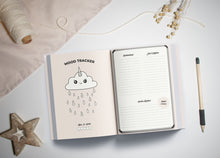 Lade das Bild in den Galerie-Viewer, Enjoy the little things - individueller Jahresplaner (Buch)